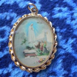 Vintage Holy Picture Religous Pendant